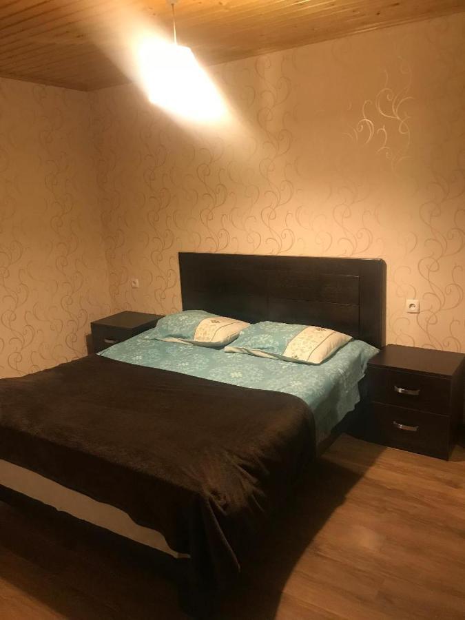 Guesthouse David Zhorzholiani Местия Екстериор снимка