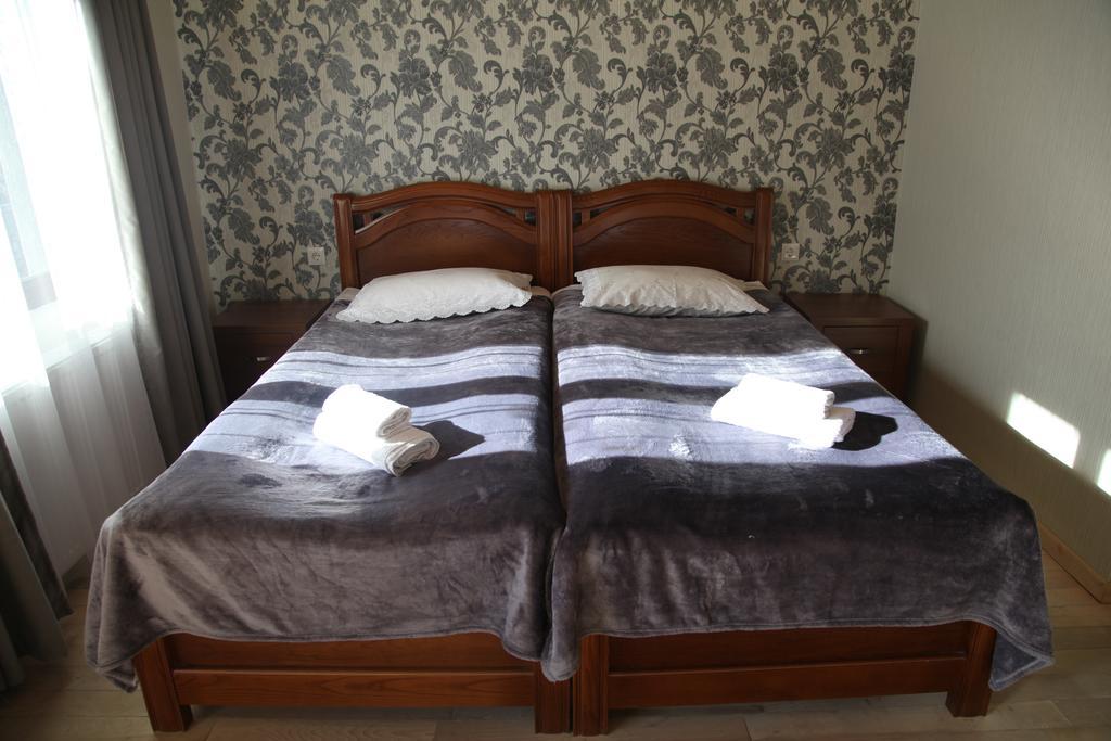 Guesthouse David Zhorzholiani Местия Стая снимка